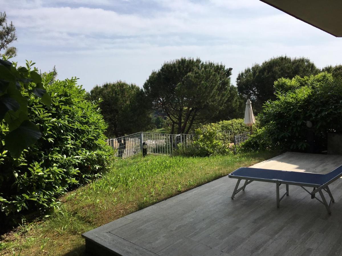 Villetta Panoramica Con Giardino A Riccione Exterior foto